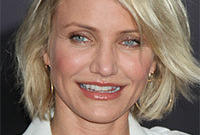 Cameron-diaz-wash-and-go-hair-side